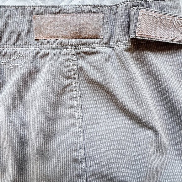 Horny Toad Golf Skort Cargo Pockets Grey and White Pinstripe Tennis Size 12 - Picture 5 of 12